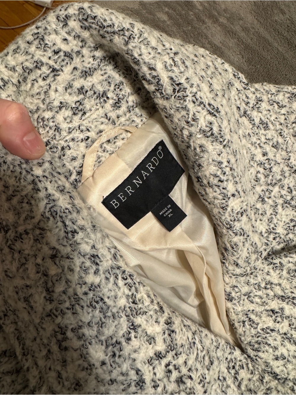 ✨ NWOT Bernardo Double-Breasted Boucle Coat Sz XL - Picture 4 of 6